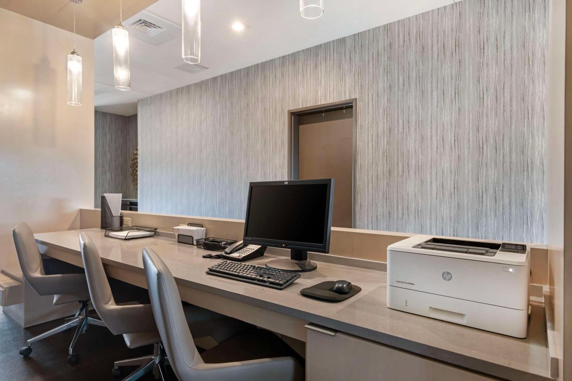 Best Western Plus Executive Residency Rigby'S Water World Hotel Warner Robins Exterior foto