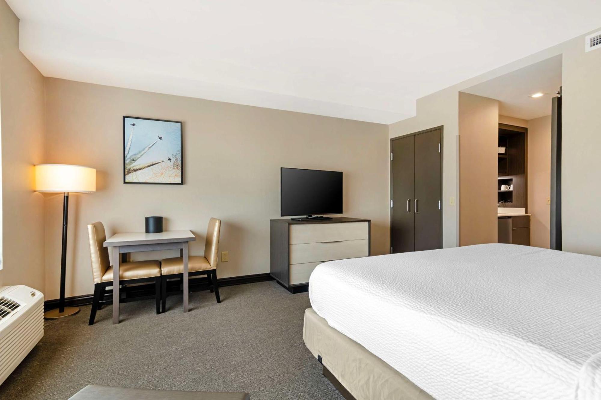 Best Western Plus Executive Residency Rigby'S Water World Hotel Warner Robins Exterior foto